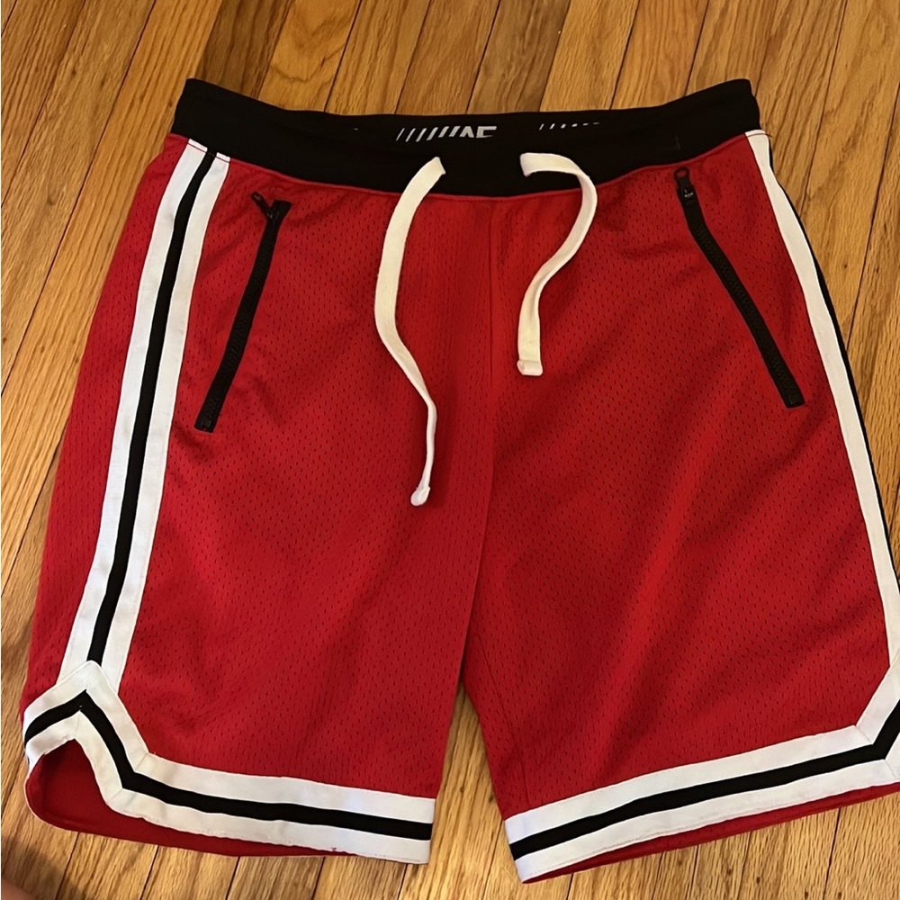 Men’s American eagle athletic shorts